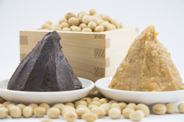 大豆と味噌の写真